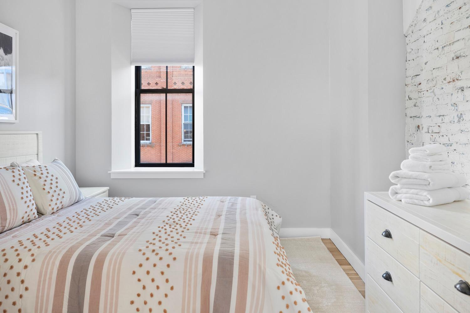 דירות Modern Remodeled Loft In Portlands Iconic Old Port מראה חיצוני תמונה
